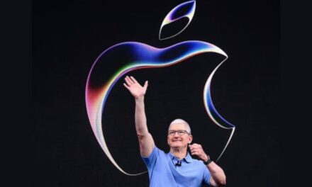 आयफोन खरेदी करणाऱ्यांसाठी आनंदाची बातमी, Apple CEO टिम कुकचा मोठा निर्णय – India TV Hindi