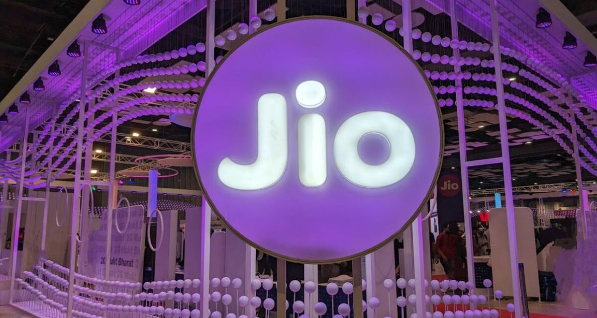 Jio ने वर्षाच्या अखेरीस 6 महिन्यांचा तणाव संपवला, BSNL कडे गेलेल्या युजर्सने डोके वर काढले – India TV Hindi