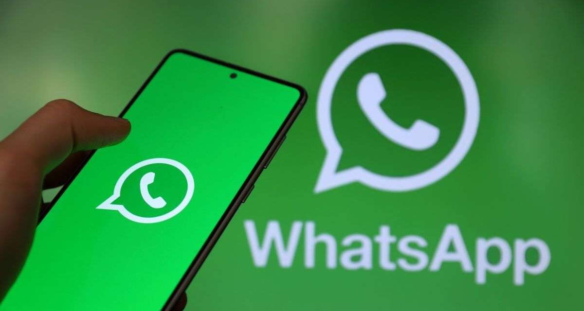 WhatsApp वरून ॲप डाउनलोड करत आहात? सावधान, केरळच्या माणसाने 4 कोटी रुपये गमावले – India TV Hindi